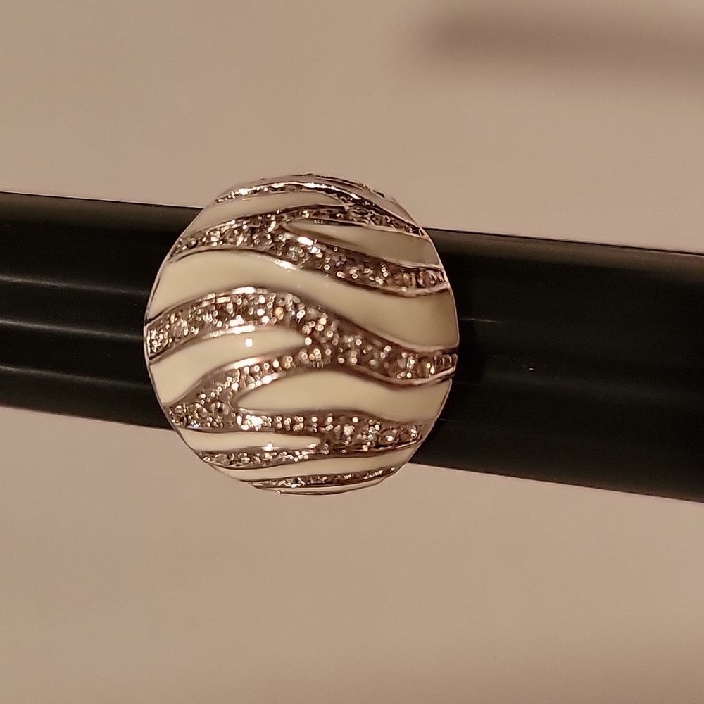 Women's ring size 7